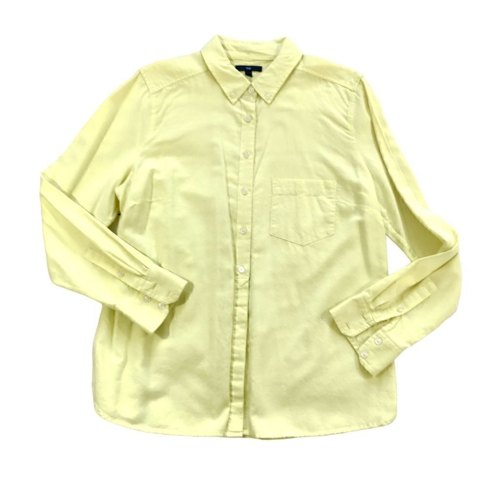 Gap cotton yellow button down shirt, Size LP